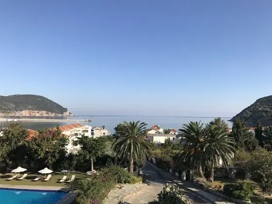 Family Oda, Deniz Manzaralı