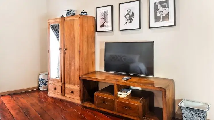Master King Suite