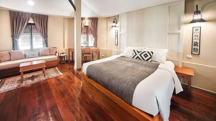 Master King Suite