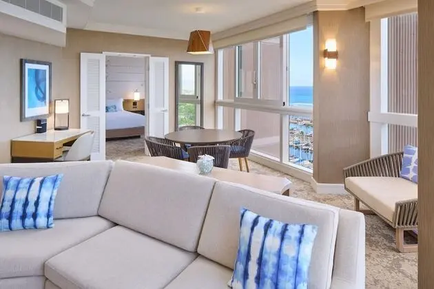 Ocean Front 1 Bedroom Suite 2 Queen Beds