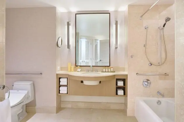 Ocean View Suite 1 Bedroom 2 Queen Beds