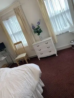 Economy Tek Büyük Yataklı Oda, Özel Banyo