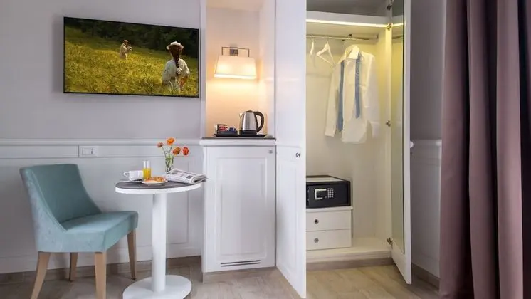 Standard Tek Büyük veya İki Ayrı Yataklı Oda