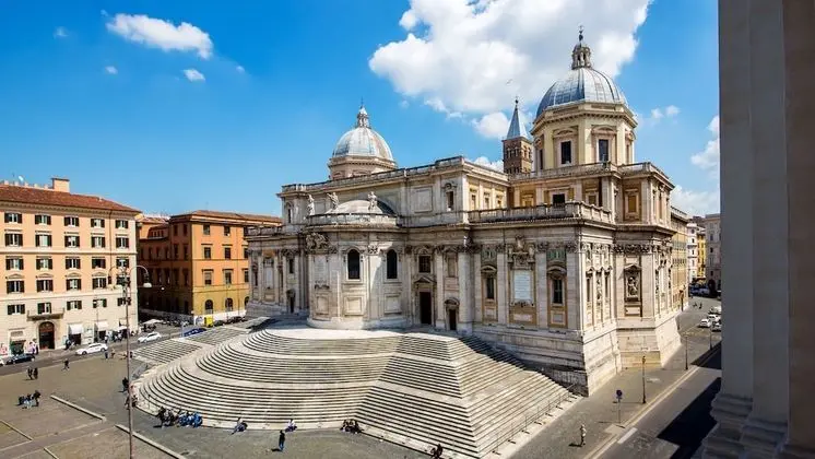 Standard Tek Büyük veya İki Ayrı Yataklı Oda