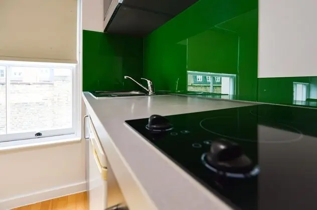Top Floor Studio Apartment