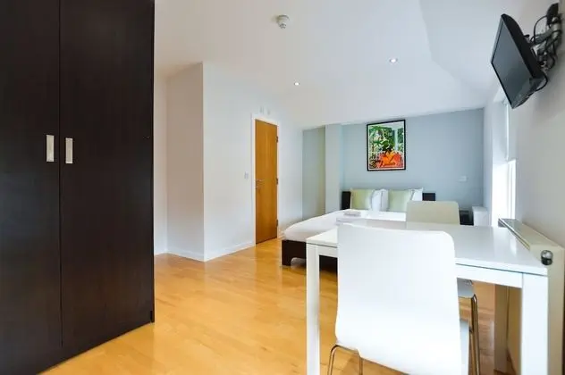 Top Floor Studio Apartment