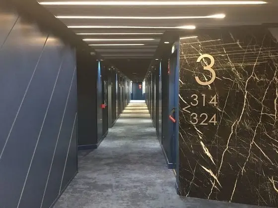 Oda, 1 En Büyük (King) Boy Yatak (Plaza)