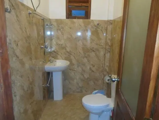 Standard Oda, 1 Yatak Odası, Sigara İçilebilir, Dağ Manzaralı