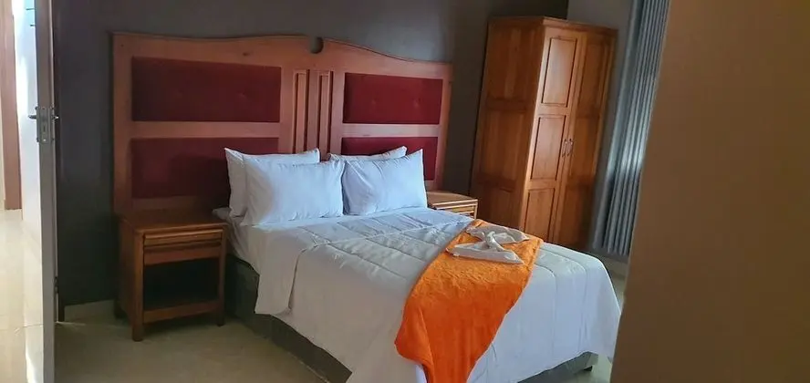 Basic Tek Büyük Yataklı Oda
