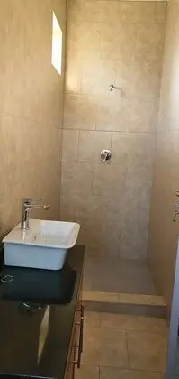 Basic Tek Büyük Yataklı Oda