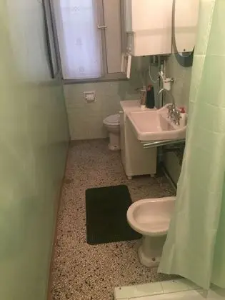 Basic Oda, 1 Yatak Odası, Sigara İçilmez, Ortak Banyo