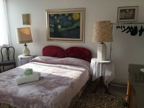 Honeymoon Oda, Ortak Banyo, Kanal Manzaralı