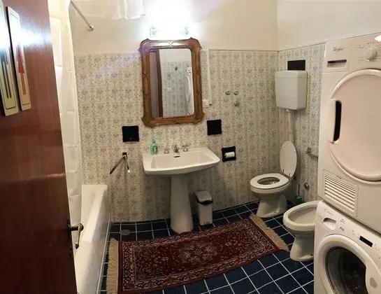 Honeymoon Oda, Ortak Banyo, Kanal Manzaralı