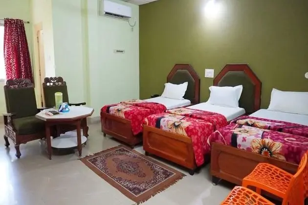 Deluxe Üç Kişilik Oda