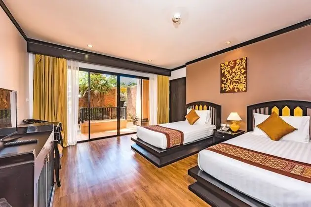 Premium Deluxe Pool Side Room