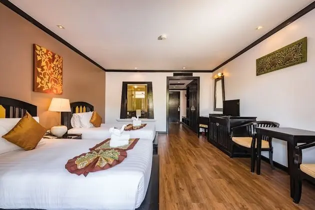 Premium Deluxe Pool View Room