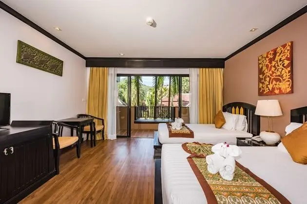 Premium Deluxe Pool View Room