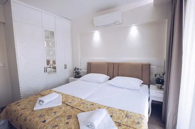 Standard Suite, City View