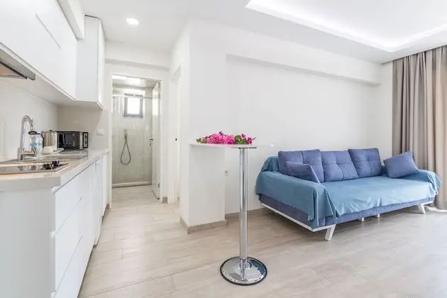 Standard Suite, City View