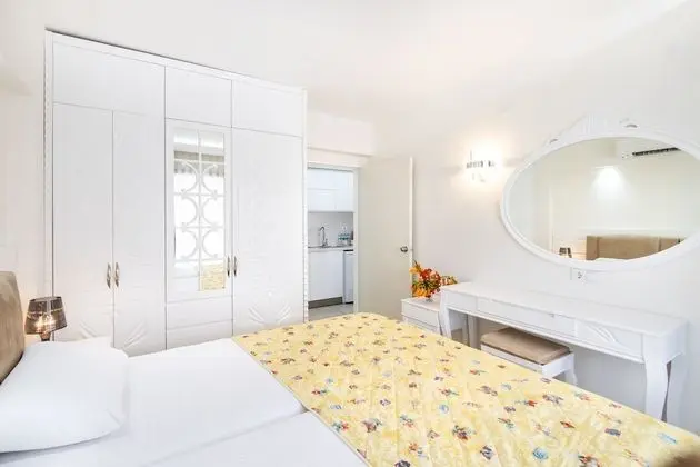 Standard Suite, City View
