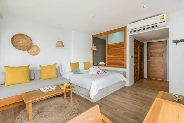 Deluxe Sea Facing
