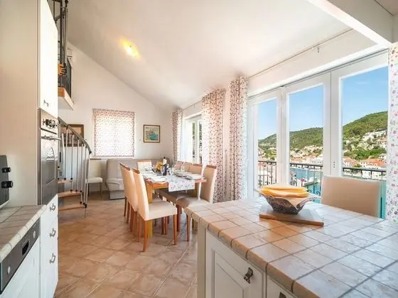 Villa (Seven Bedrooom Villa)