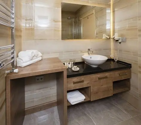 City Penthouse, 2 Bedrooms, Non Smoking, City View