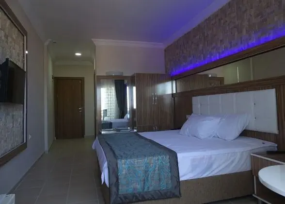 Aile Odası, Şehir Manzaralı