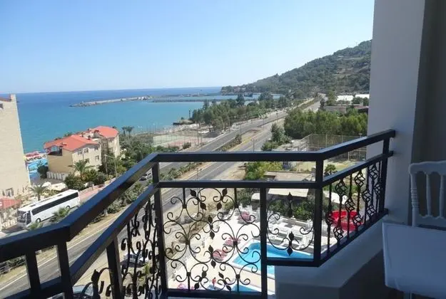 Standart Oda, Deniz veya Kara Manzaralı