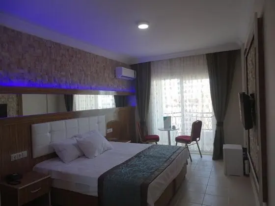 Standart Oda, Deniz veya Kara Manzaralı