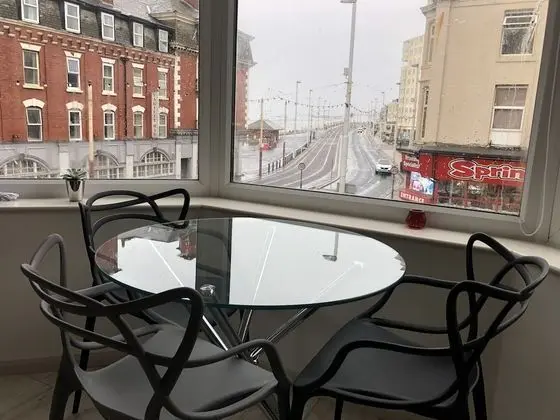 Princess Theatre Town Centre One Bed (A2)