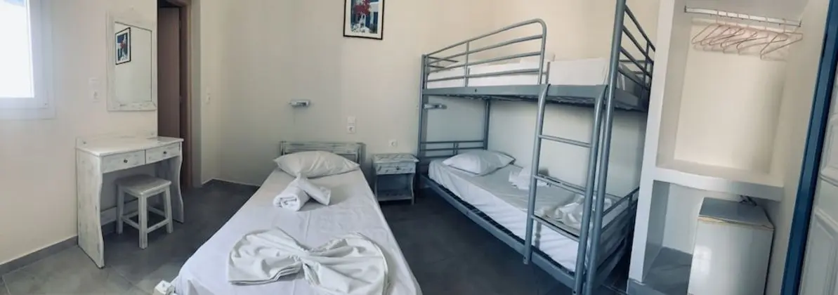Economy Üç Kişilik Oda