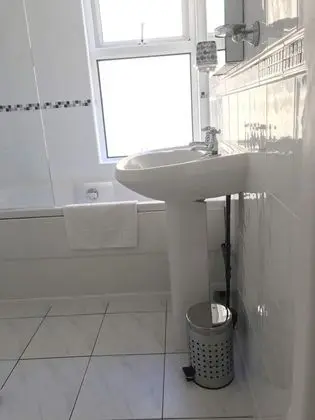 Comfort Tek Büyük Yataklı Oda, Bahçe Manzaralı