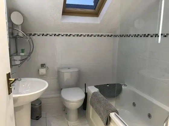 Comfort Tek Büyük Yataklı Oda, Bahçe Manzaralı