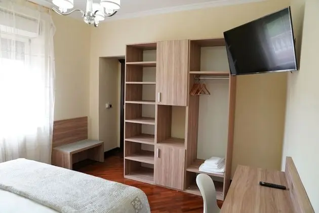 Comfort Tek Büyük veya İki Ayrı Yataklı Oda
