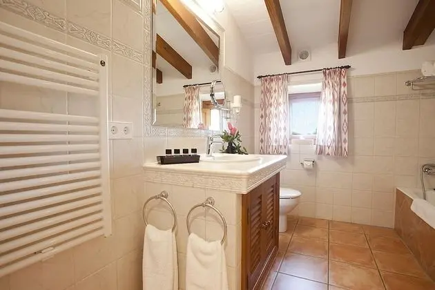 Tek Büyük Yataklı Oda, Teras (with extra bed)