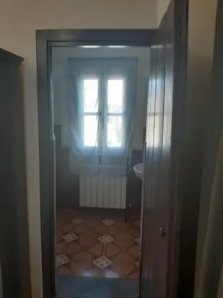 Economy Tek Büyük Yataklı Oda