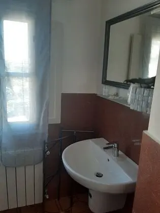 Economy Tek Büyük Yataklı Oda