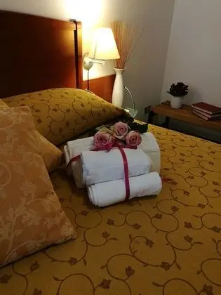 Classic Tek Büyük Yataklı Oda