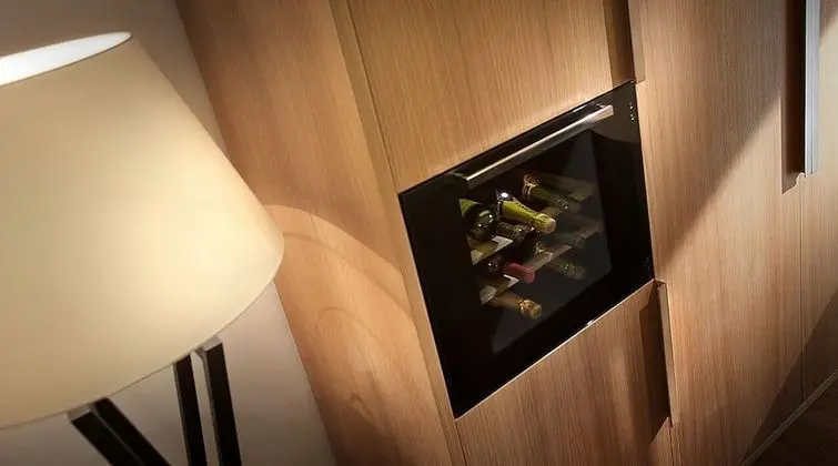 Junior Süit, 1 En Büyük (King) Boy Yatak (Junior Space)