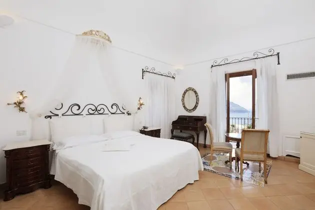 Deluxe Tek Büyük veya İki Ayrı Yataklı Oda
