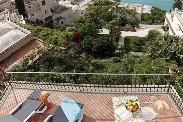 Deluxe Tek Büyük veya İki Ayrı Yataklı Oda