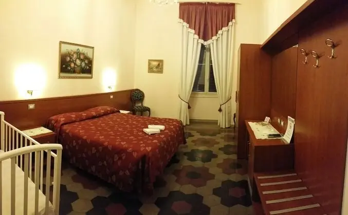 Tek Büyük veya İki Ayrı Yataklı Oda