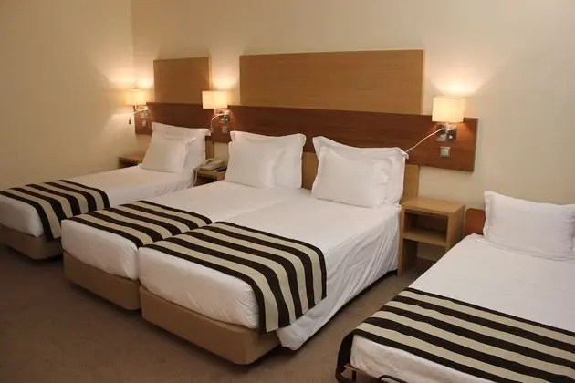 Superior Üç Kişilik Oda, Sigara İçilmez, Balkon (with Extra Bed Up to 4 Guests)