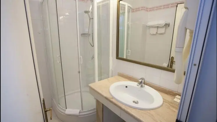 Standard Tek Büyük Yataklı Oda, Balkon