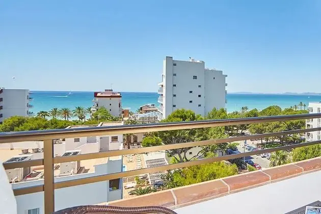 Tek Büyük Yataklı Oda, Balkon, Deniz Manzaralı