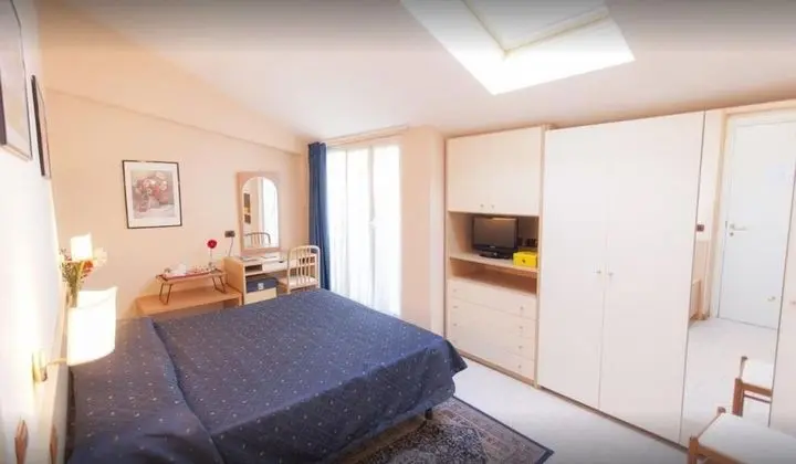 Comfort Tek Büyük veya İki Ayrı Yataklı Oda