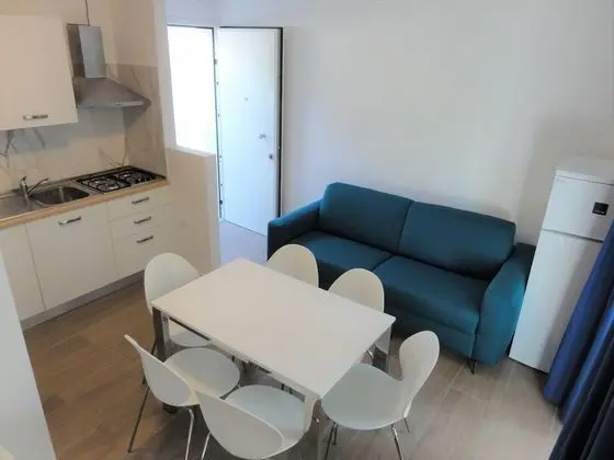 Apart Daire, 2 Yatak Odası (B50281)