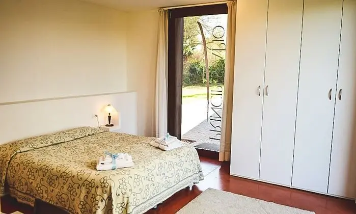 Superior Üç Kişilik Oda, Özel Banyo, Bahçe Manzaralı