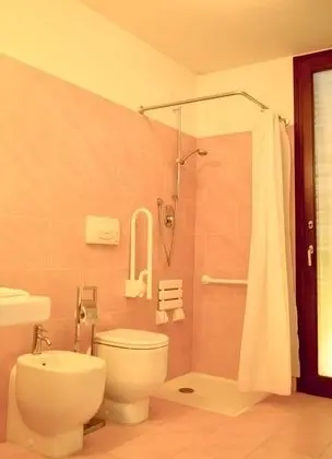 Superior Üç Kişilik Oda, Özel Banyo, Bahçe Manzaralı